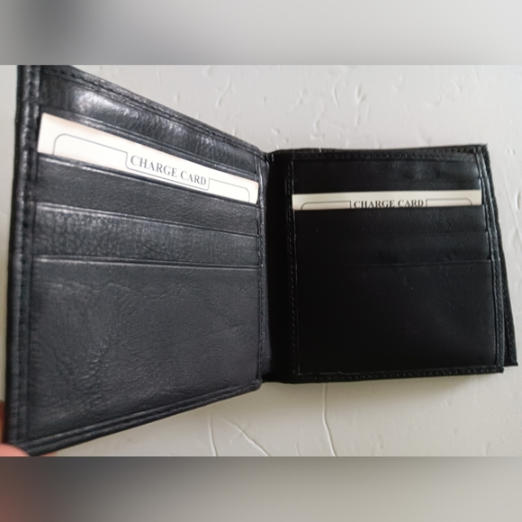 TALL/ HIPSTER LEATHER BIG BUCK WALLET - Picture 2 of 3